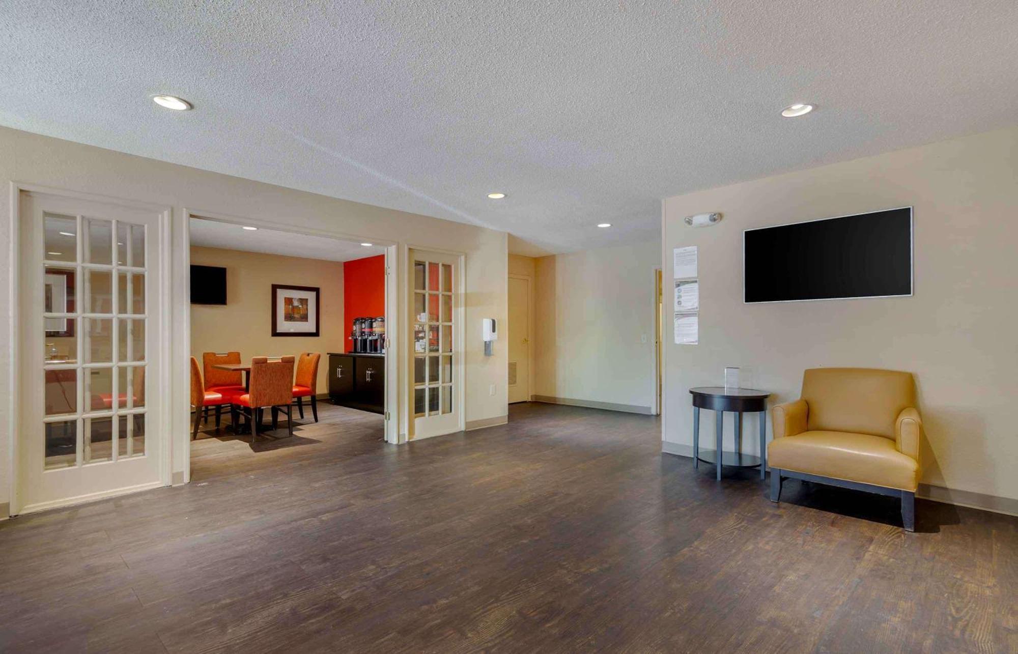 Extended Stay America Select Suites - Atlanta - Vinings מראה חיצוני תמונה